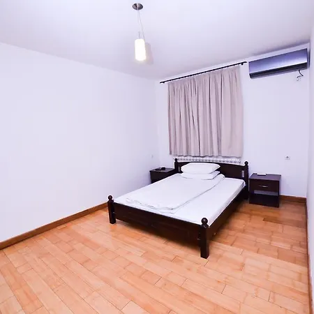 Victoria 5* 兹沃尔尼克